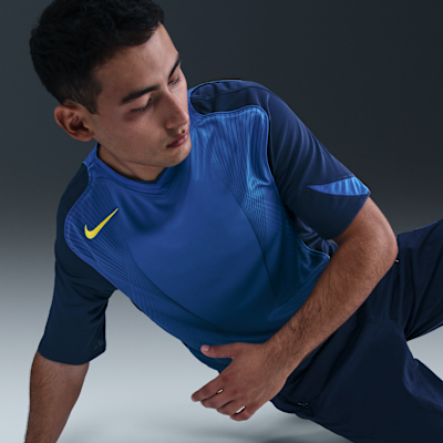 Nike Total 90 Men's Dri-FIT Short-Sleeve Soccer Jersey. Nike.com